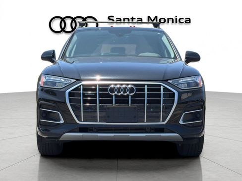 Used 2023 Audi Q5 2.0T Premium w/ Convenience Package AWD/4WD image 10