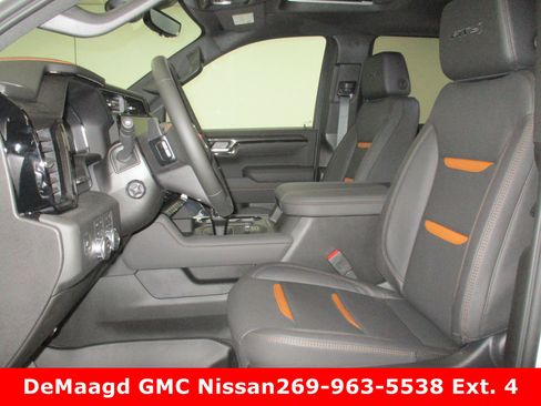 New 2026 GMC Sierra 1500 AT4 w/ AT4 Premium Package image 17