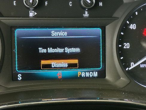 Used 2017 Buick Encore Preferred w/ Experience Buick Package FWD image 13