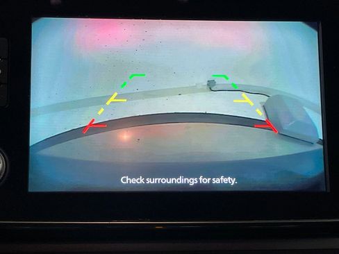 Used 2023 Nissan Leaf S image 4