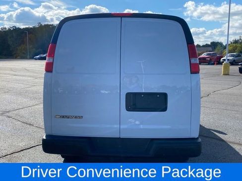 Certified 2024 Chevrolet Express 2500 Extended image 5