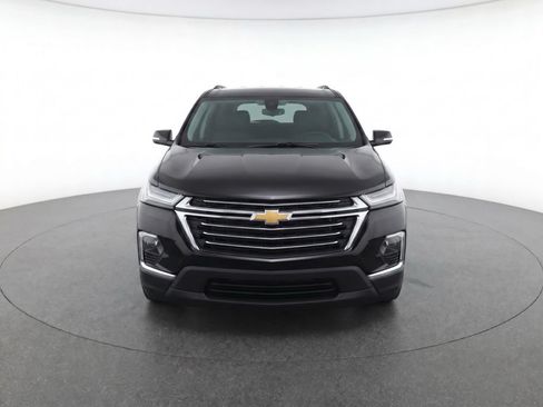 Used 2023 Chevrolet Traverse LT AWD/4WD image 5