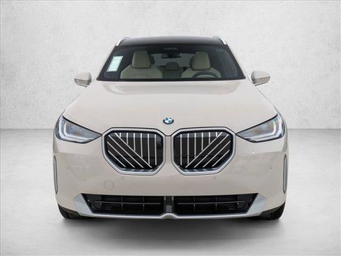 Used 2026 BMW X3 xDrive30 w/ Premium Package image 6