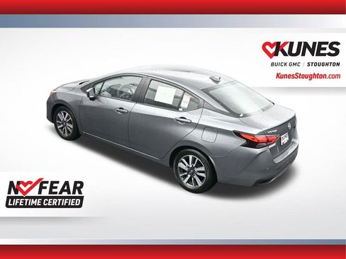 Used 2023 Nissan Versa SV image 37