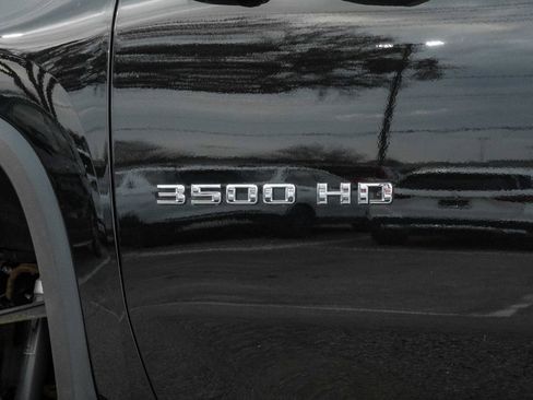 Used 2023 Chevrolet Silverado 3500 High Country w/ Z71 Off-Road Package AWD/4WD image 63