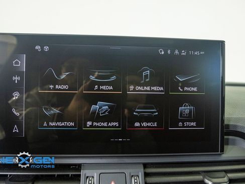 Used 2024 Audi SQ5 Prestige image 18