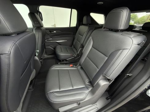 New 2026 Chevrolet Traverse LT w/ Midnight/Sport Edition FWD image 18