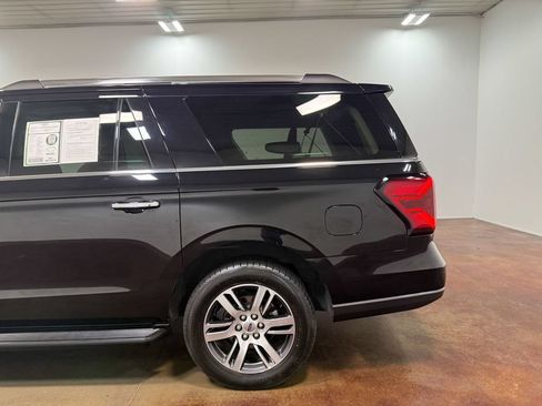 Used 2024 Ford Expedition Max Limited AWD/4WD image 36