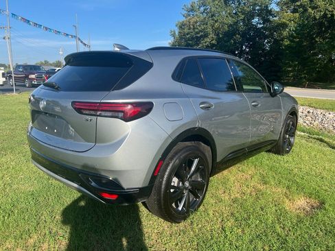 Used 2023 Buick Envision Preferred FWD image 4