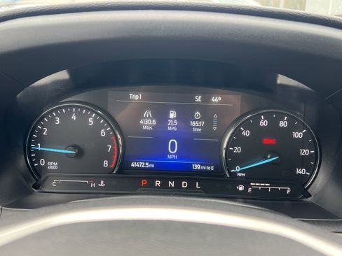 Certified 2022 Ford Explorer XLT w/ Equipment Group 202A image 16