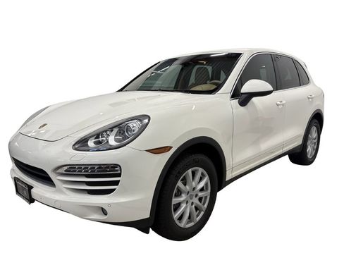 Used 2011 Porsche Cayenne AWD/4WD image 7
