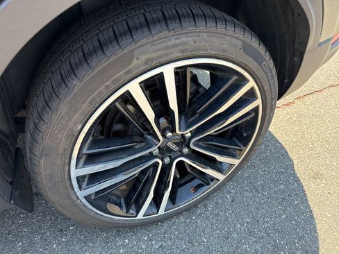 Used 2017 Lincoln MKC Reserve image 11