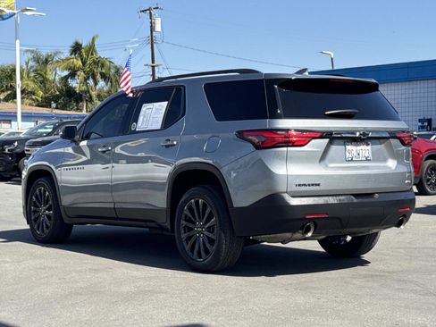 Used 2023 Chevrolet Traverse RS FWD image 7