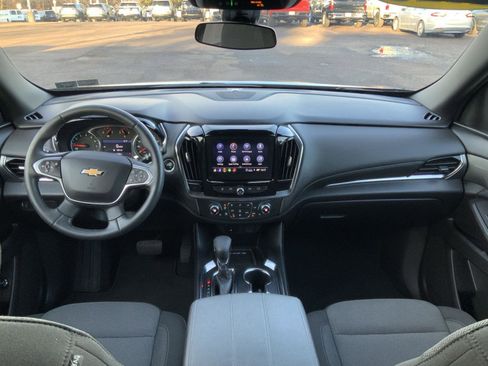 Certified 2023 Chevrolet Traverse LT image 31