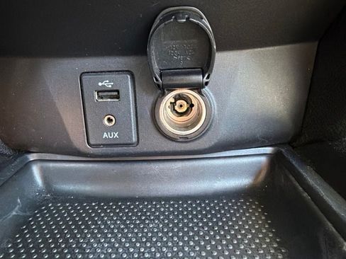 Used 2014 Nissan Rogue SL w/ SL Premium Package AWD/4WD image 21