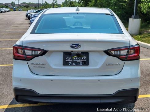 New 2025 Subaru Legacy Limited image 9