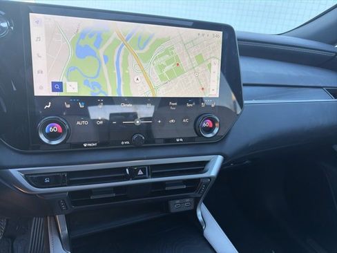 Used 2025 Lexus RX 350 Premium image 12