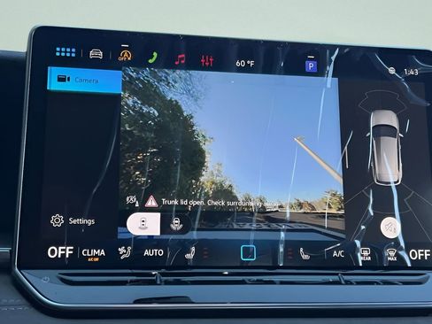 New 2026 Volkswagen Tiguan SE R-Line image 17