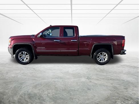 Used 2014 GMC Sierra 1500 SLT w/ SLT Preferred Package AWD/4WD image 2