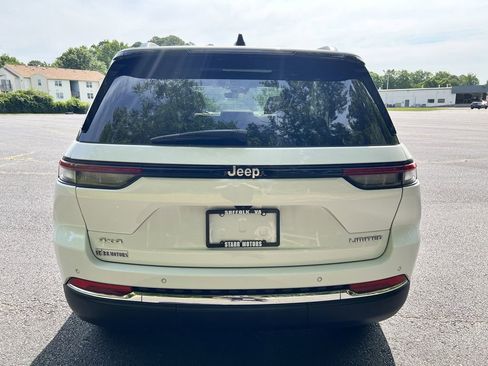 Certified 2025 Jeep Grand Cherokee Limited AWD/4WD image 4