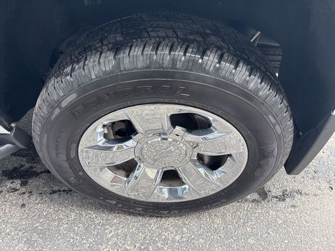 Used 2019 Chevrolet Tahoe LT AWD/4WD image 7