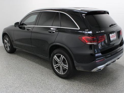 Used 2020 Mercedes-Benz GLC 300 image 9