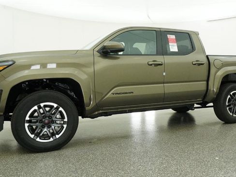 New 2026 Toyota Tacoma TRD Sport RWD image 12