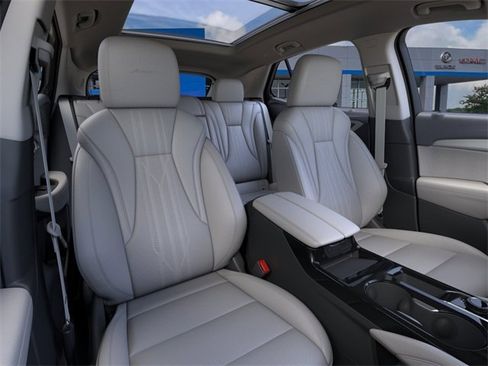 New 2024 Buick Envision Avenir image 16