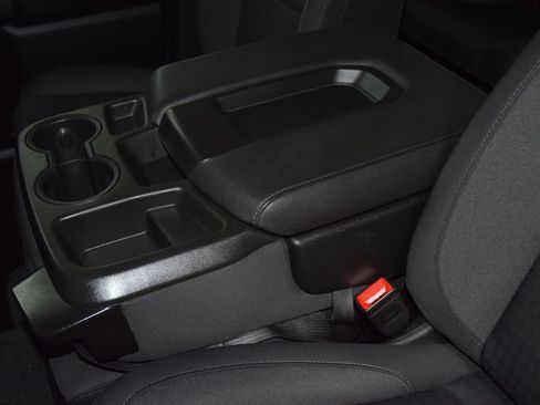 Used 2023 Chevrolet Silverado 1500 Custom AWD/4WD image 38