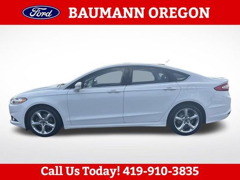 Used 2016 Ford Fusion SE FWD image 6