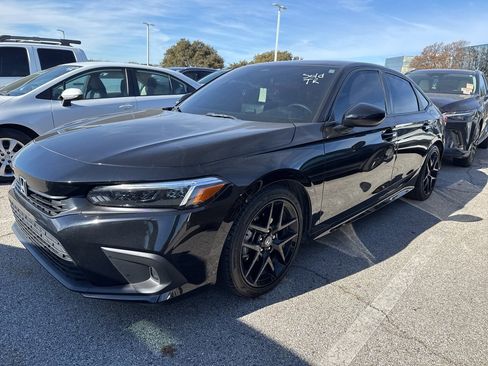 Used 2024 Honda Civic Sport image 1
