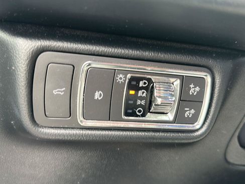 Used 2020 Lincoln Aviator Reserve w/ Equipment Group 202A AWD/4WD image 22