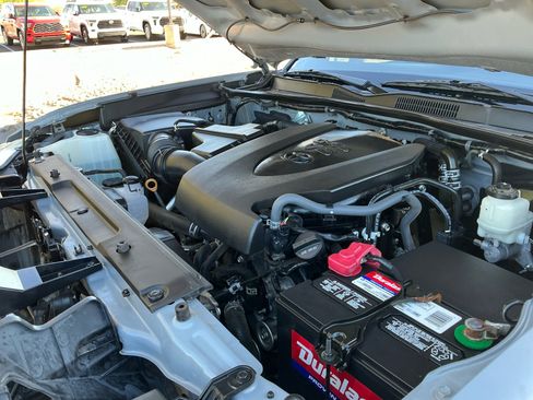 Certified 2021 Toyota Tacoma TRD Sport w/ Technology Package RWD image 22