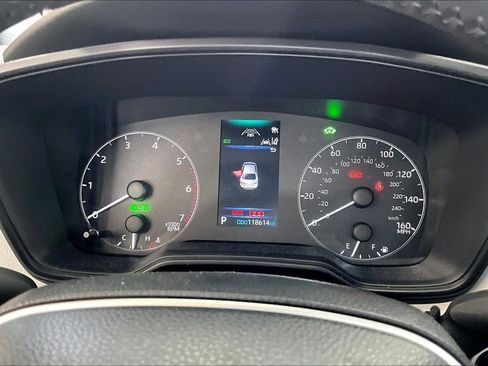 Used 2024 Toyota Corolla SE FWD image 12