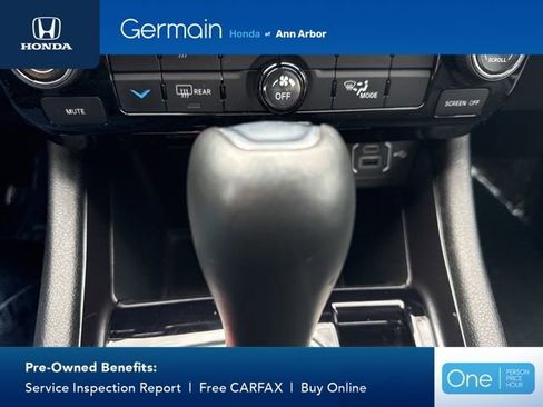 Used 2023 Jeep Compass Latitude image 28