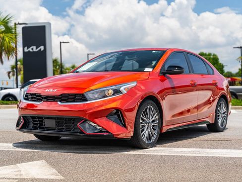 Certified 2023 Kia Forte GT-Line w/ GT-Line Premium Package FWD image 3