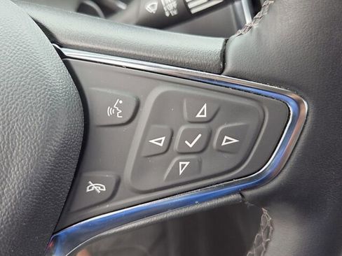 Used 2024 Chevrolet Equinox LT w/ LPO, Floor Liner Package FWD image 23