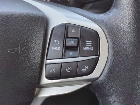 Certified 2022 Ford Explorer XLT w/ Equipment Group 202A image 25