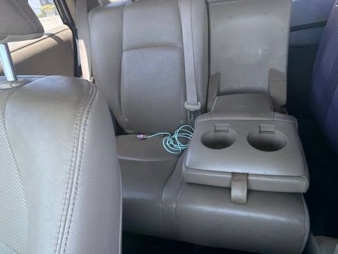 Used 2017 Toyota 4Runner Limited w/ Preferred Accessory Package RWD image 11