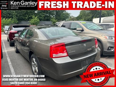 Used 2010 Dodge Charger SXT RWD image 7