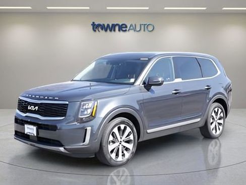 Used 2022 Kia Telluride EX w/ EX Premium Package image 1