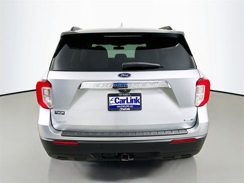 Used 2020 Ford Explorer XLT w/ Class III Trailer Tow Package image 7