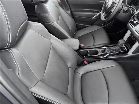 Certified 2025 Toyota Corolla Cross XLE image 18