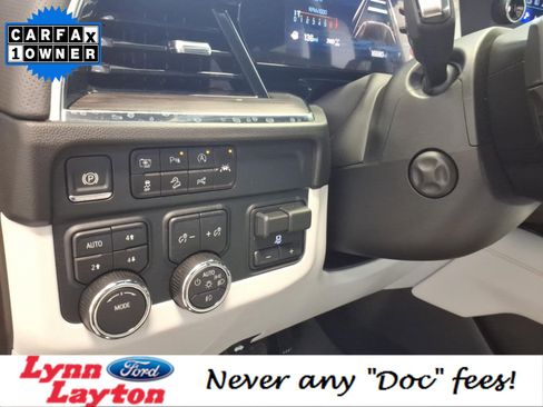 Used 2025 Chevrolet Tahoe Premier w/ Sun And Tow Package image 19