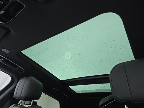 New 2025 Land Rover Range Rover Sport Dynamic SE image 31