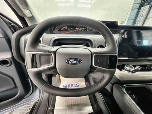 New 2025 Ford Expedition Max Active image 11