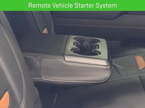 Certified 2024 GMC Sierra 1500 AT4 w/ Technology Package AWD/4WD image 22