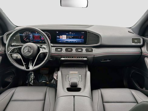 Used 2025 Mercedes-Benz GLE 350 4MATIC image 16