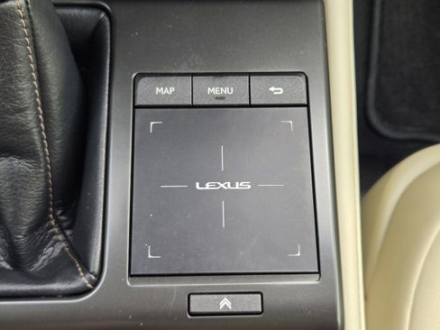 Certified 2023 Lexus GX 460 Premium w/ Premium Package AWD/4WD image 27