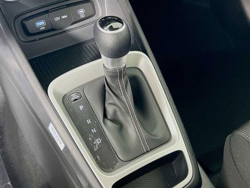 New 2026 Hyundai Venue SE image 12